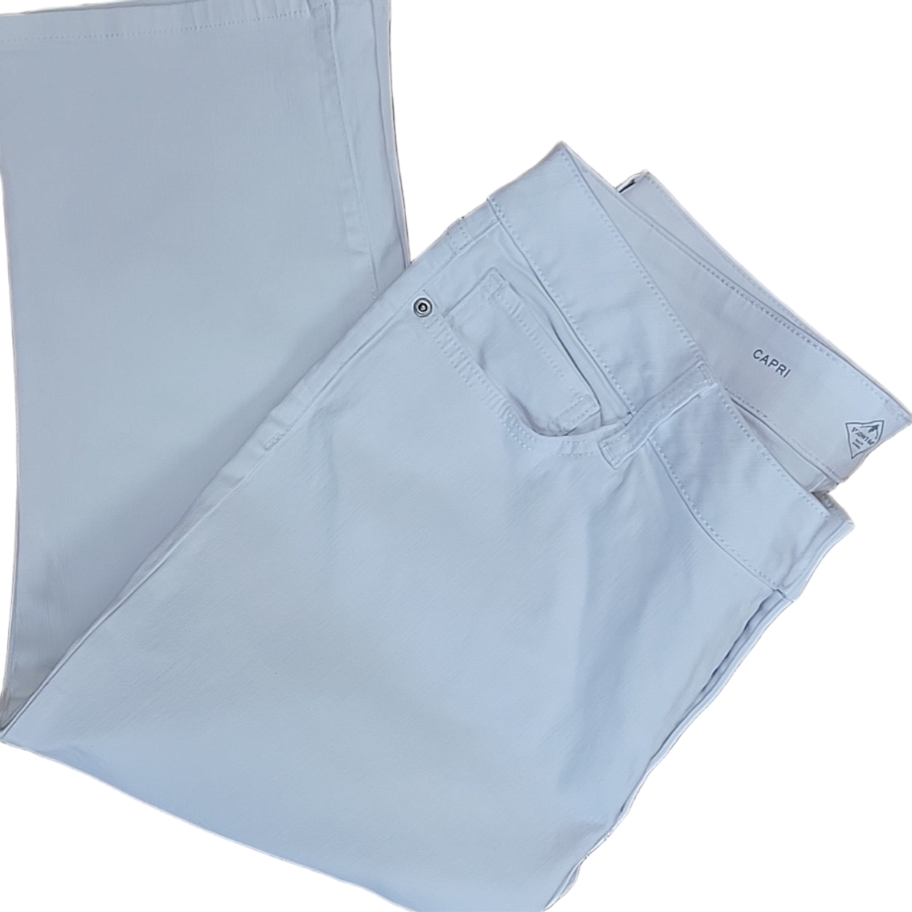 St. Johns Bay White Capri 5 Pocket Denim Jeans Pants Size 16 EUC